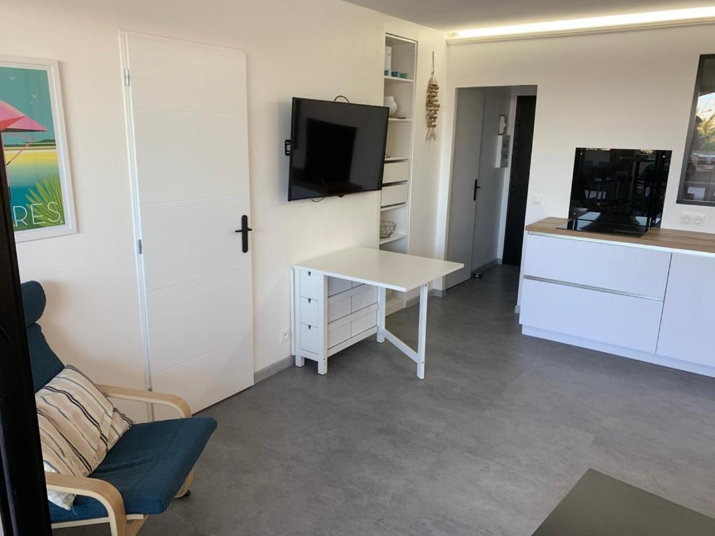 Appartamento Cap Au Sud Hyères Esterno foto